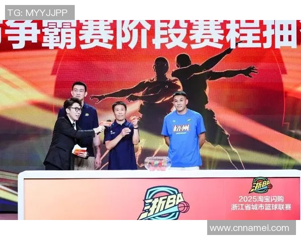 杭州足球队在城市联赛中以71分稳居榜首展现强劲实力 杭州足球队在城市联赛中以71分稳居榜首展现强劲实力