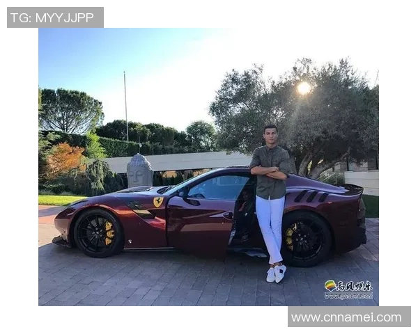 顶级足球明星的奢华生活揭秘与训练日常全记录 顶级足球明星的奢华生活揭秘与训练日常全记录